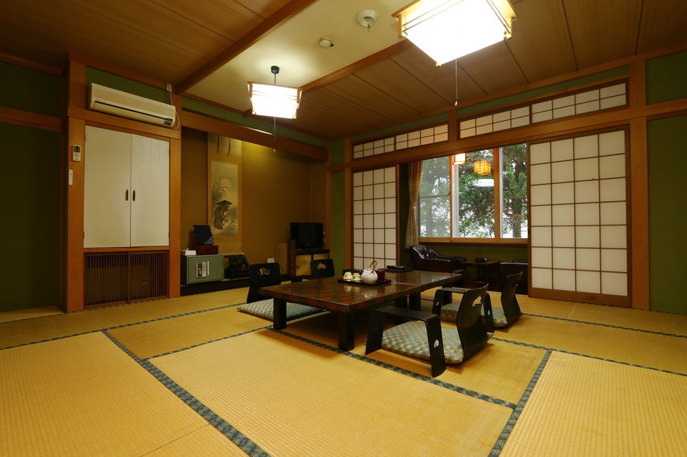 Hotel Miyamaso Takayama  Esterno foto